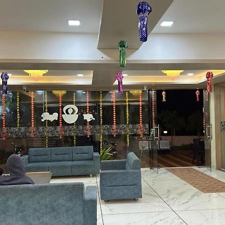 Swapnapurti Lodge, Akkalkot Akalkot Kültér fotó
